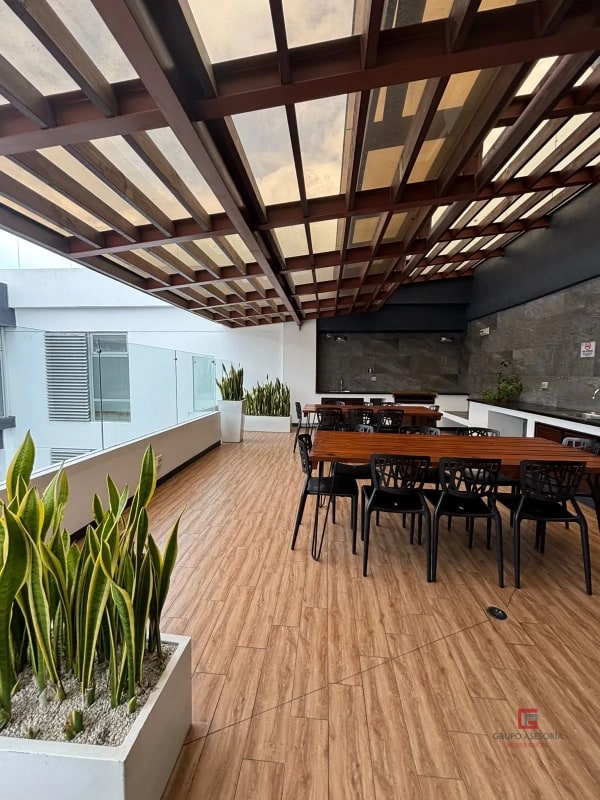 Lindo apartamento en renta en City Haus Zona 10 - 4