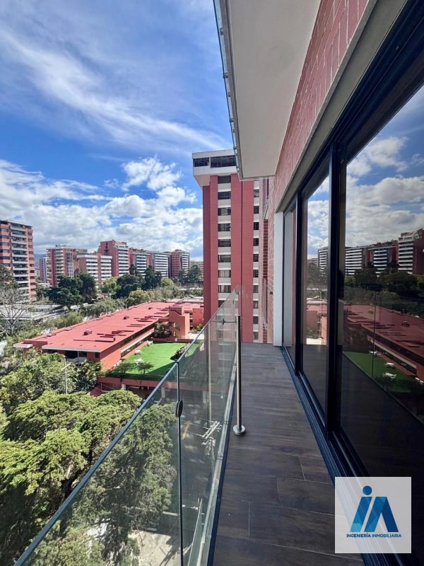 ALQUILER / VENTA - Casa Clara Z.10 - 12