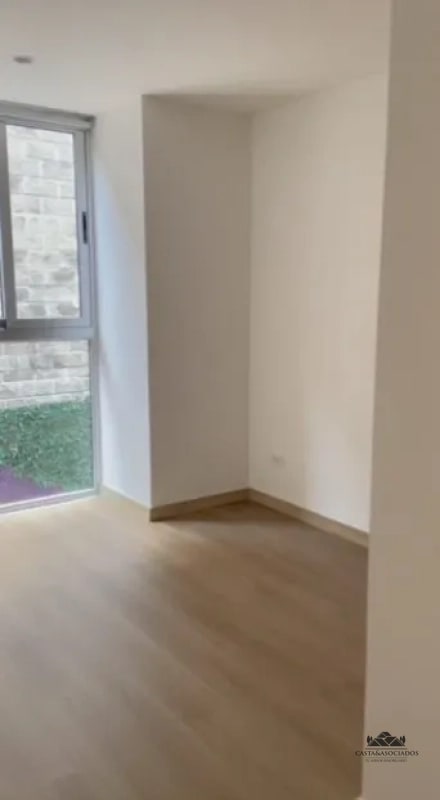 APARTAMENTO EN VENTA ZONA 4 - 9