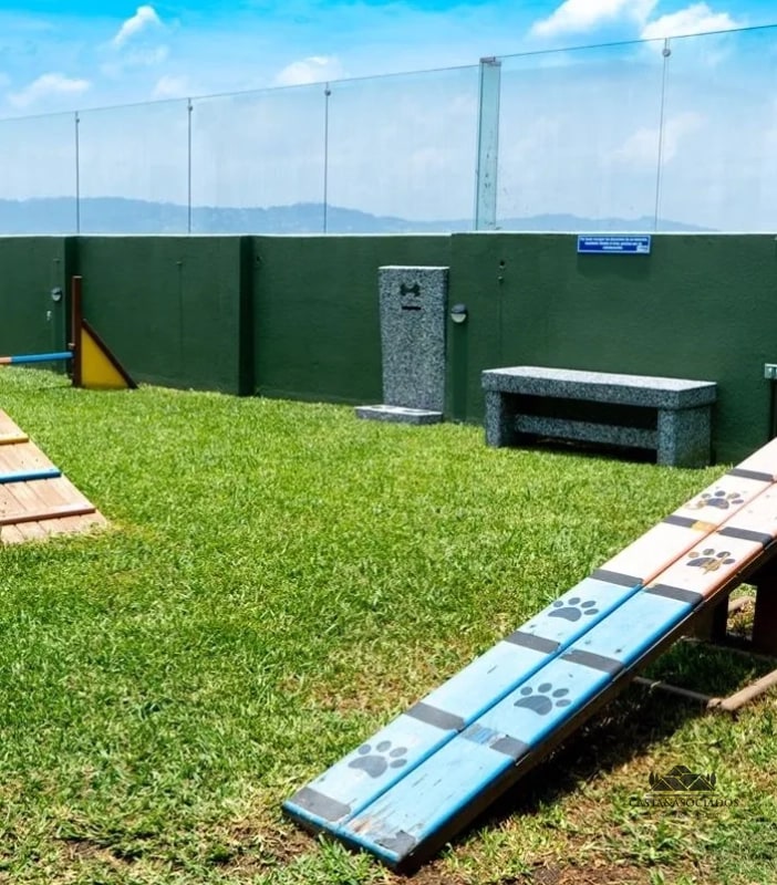 APARTAMENTO EN VENTA ZONA 4 - 4