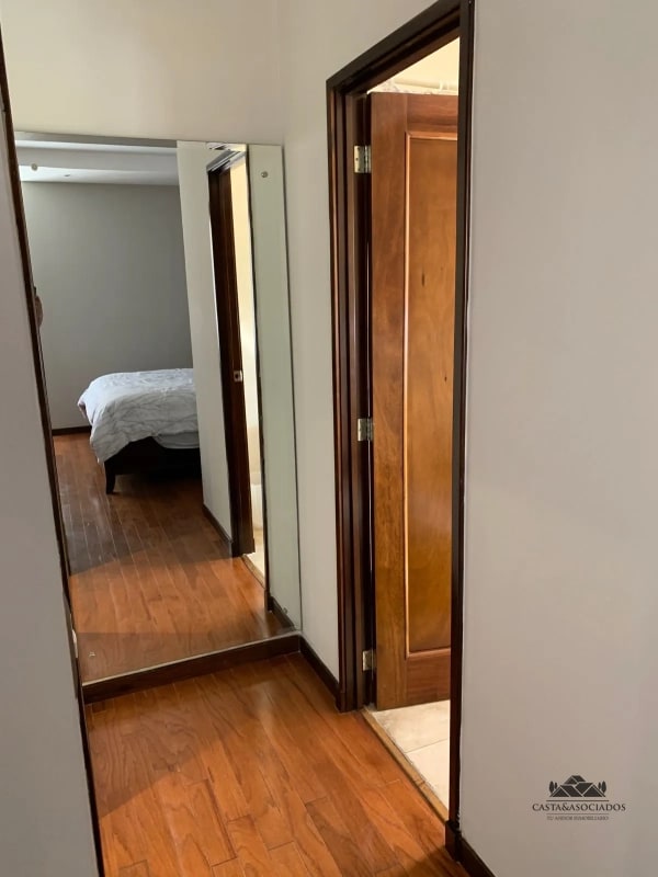 APARTAMENTO EN VENTA ZONA 14 - 8