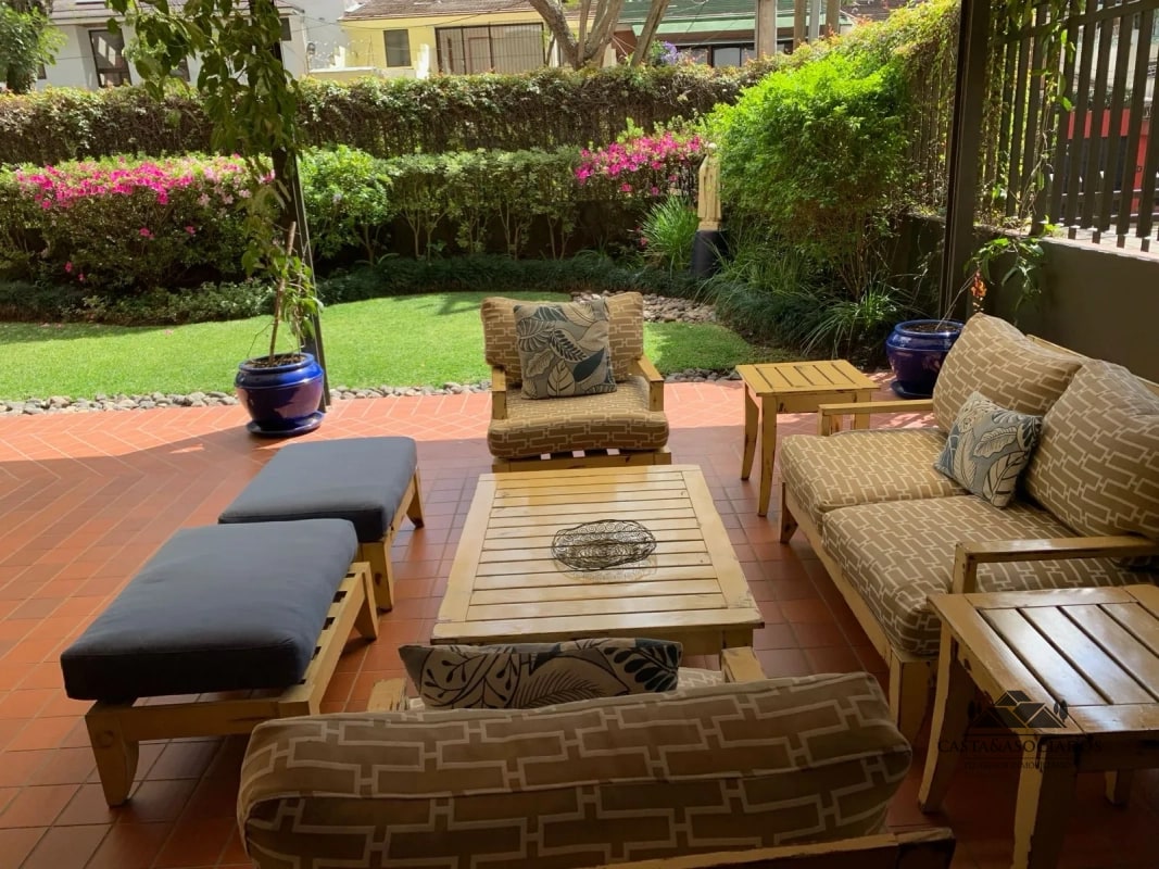 APARTAMENTO EN VENTA ZONA 14 - 15