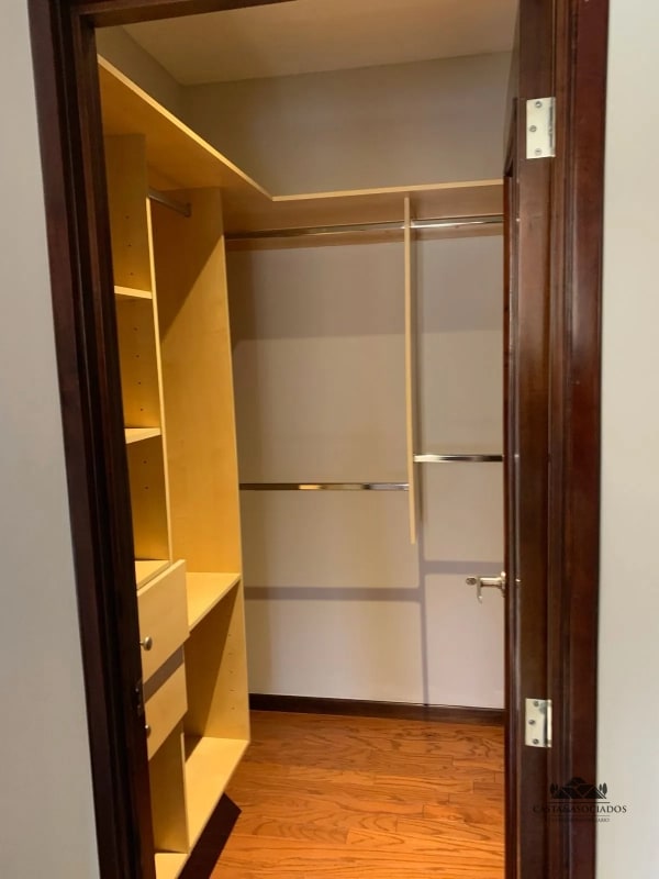 APARTAMENTO EN VENTA ZONA 14 - 1