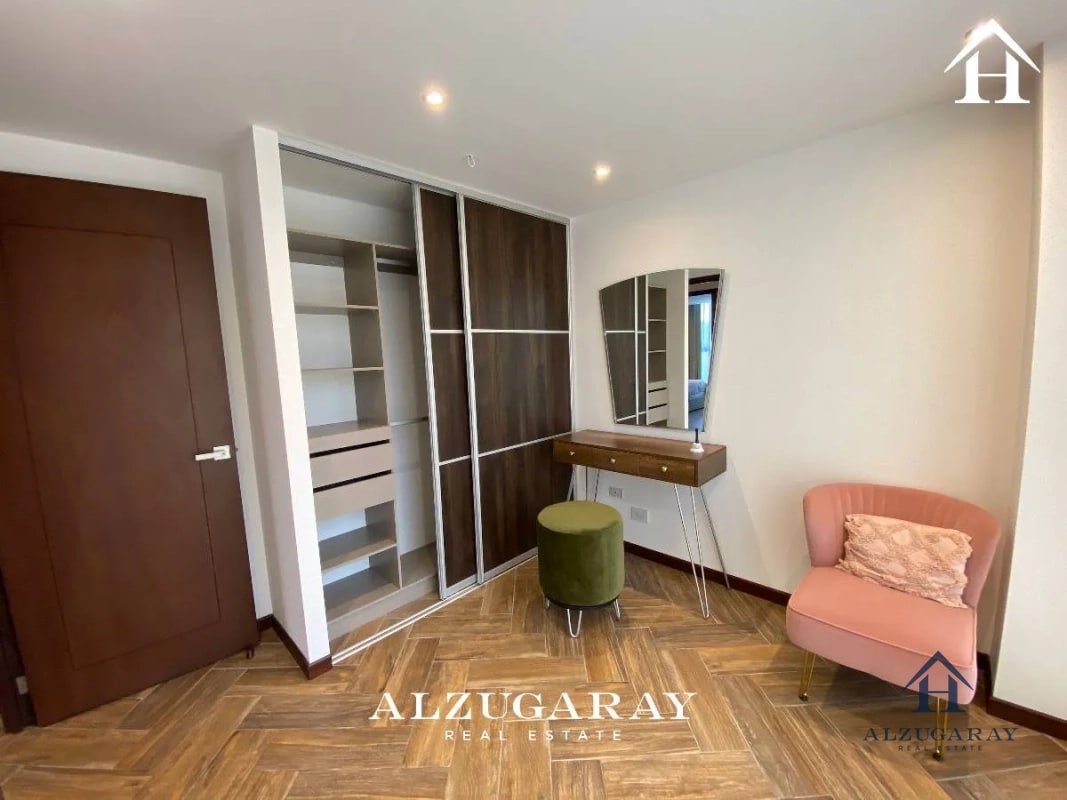 APTO AMUEBLADO P/ ESTRENAR - 3 HAB. / EDIFICIO NAORI ZONA 10 - 8