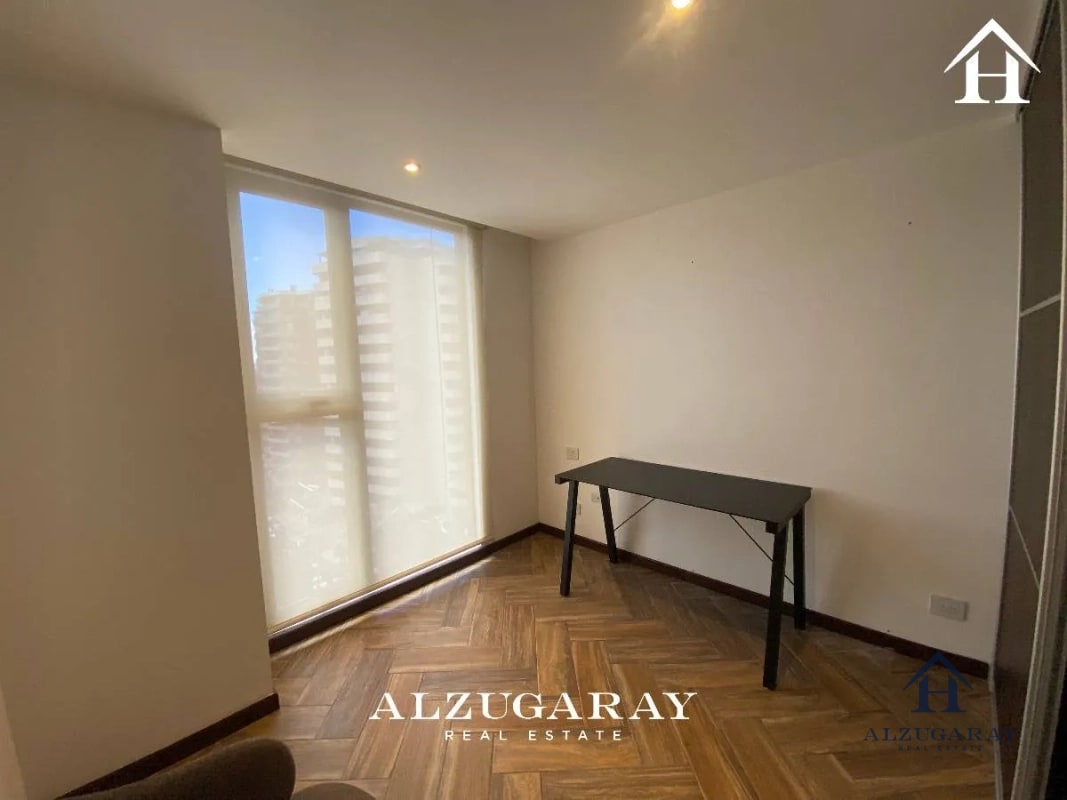 APTO AMUEBLADO P/ ESTRENAR - 3 HAB. / EDIFICIO NAORI ZONA 10 - 7
