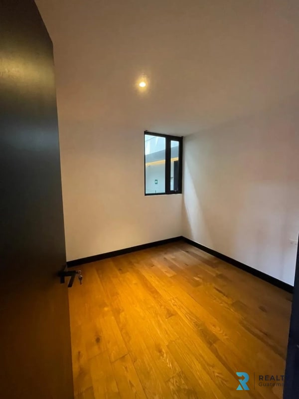 VENDO APARTAMENTO ZONA 11 VILLA MARISCAL Nivel Alto!! - 5