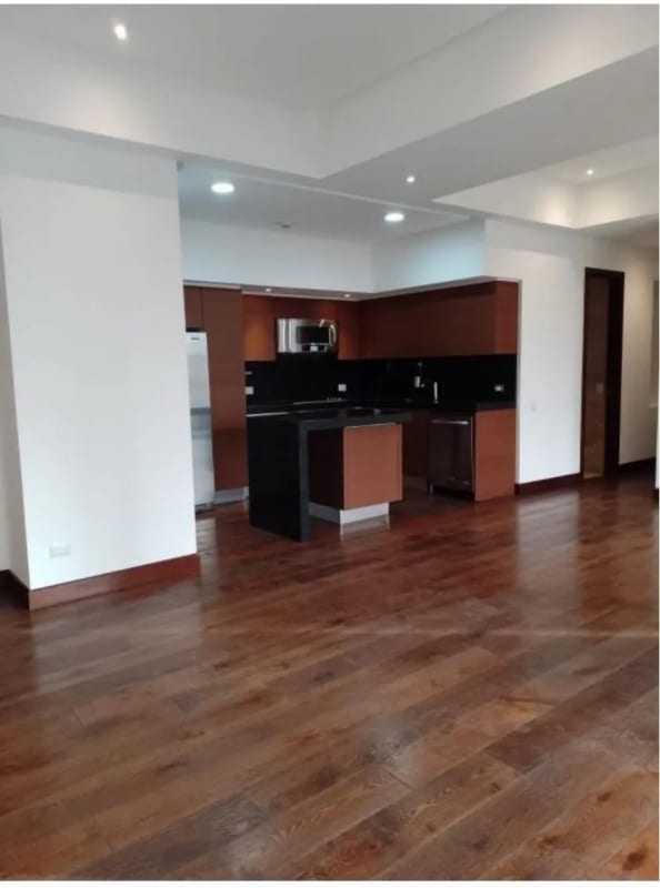 Lindo Apartamento en Alquiler Zona 14 — Apartamento en Alquiler en Tiffany 5ta Avenida, Zona 14, Guatemala, Ciudad — foto 4 de 8
