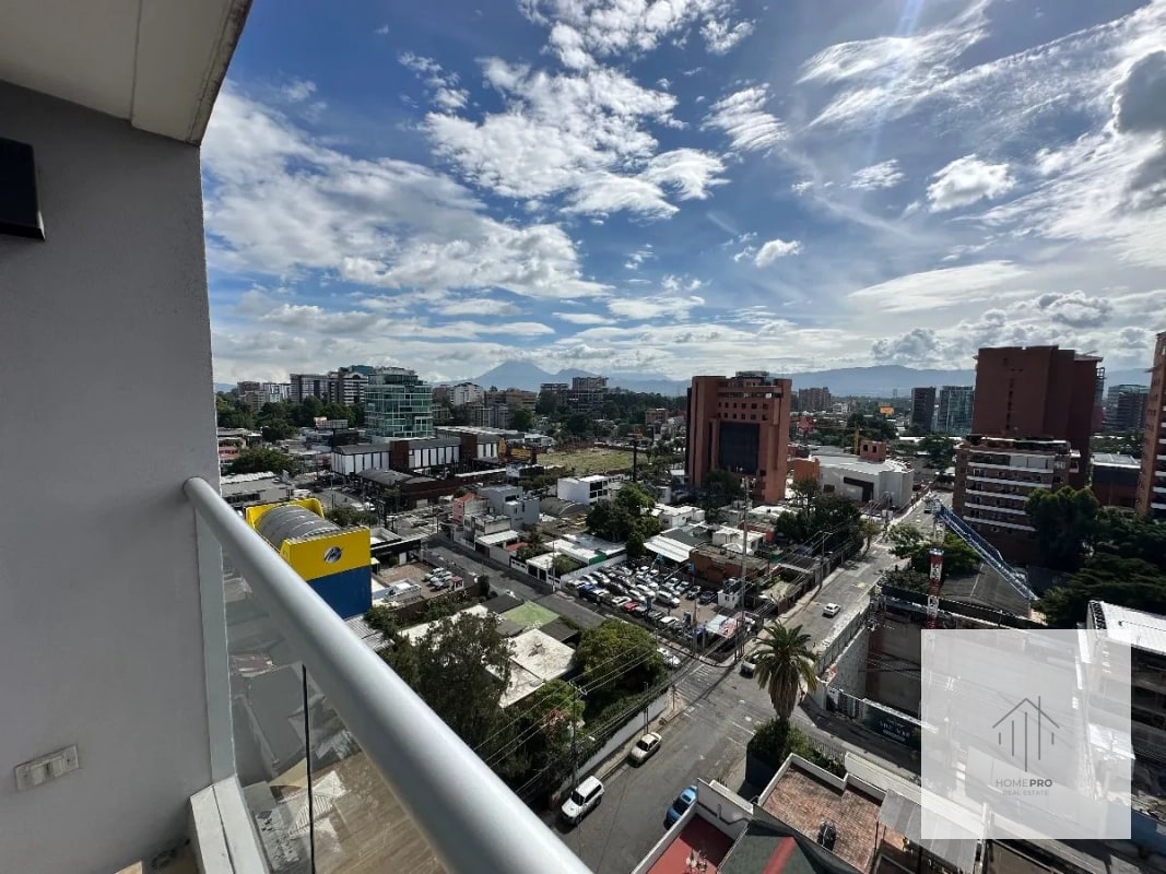 Apartamento en Venta en Zona 10 - 9