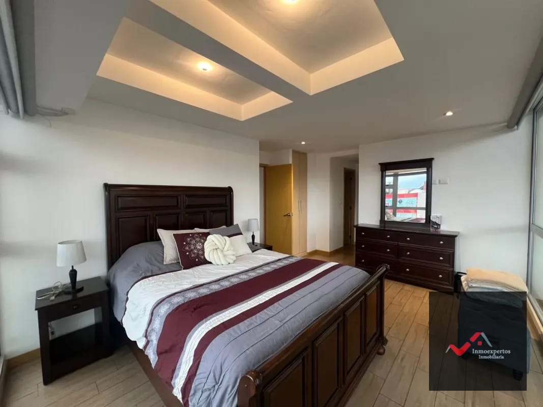 APARTAMENTO AMUEBLADO EN VENTA ZONA 10 — Apartamento en Venta en Zona 10, Guatemala, Ciudad — foto 11 de 14