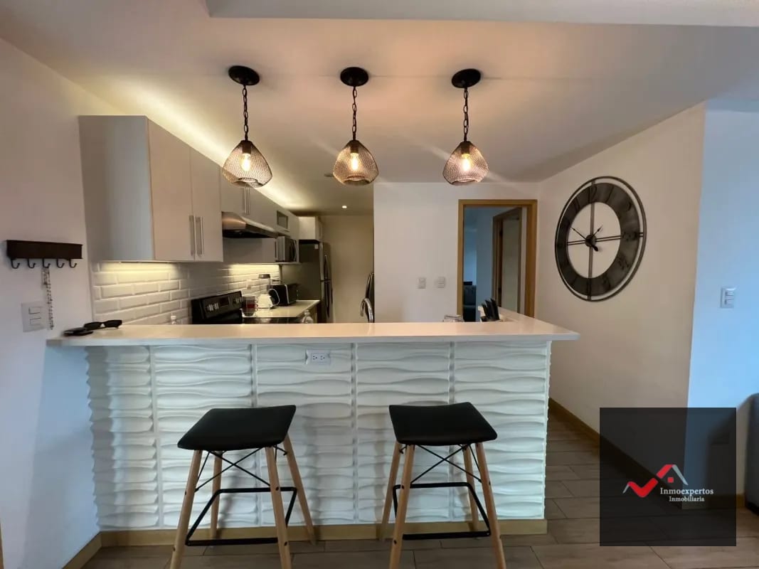APARTAMENTO AMUEBLADO EN VENTA ZONA 10 — Apartamento en Venta en Zona 10, Guatemala, Ciudad — foto 6 de 14