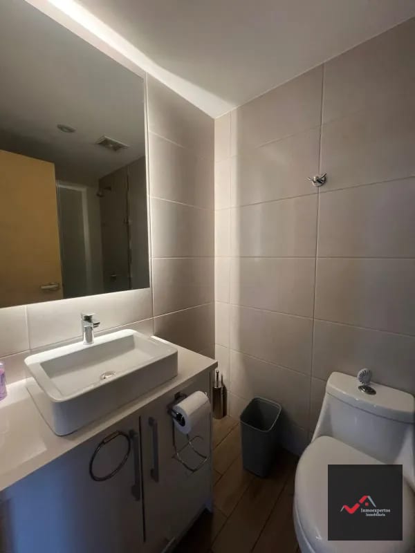 APARTAMENTO AMUEBLADO EN VENTA ZONA 10 — Apartamento en Venta en Zona 10, Guatemala, Ciudad — foto 2 de 14