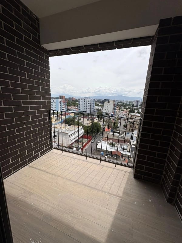 Apartamento en renta en Edificio de zona 10. Con cuarto de servicio! — Apartamento en Alquiler en Zona 10, Guatemala, Ciudad — foto 6 de 9