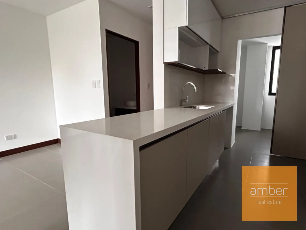 Apartamento en Edificio Ailé, zona 13 - 8