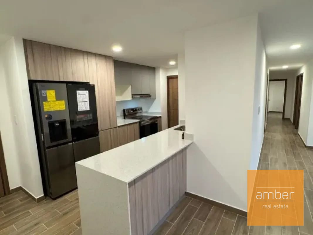 Apartamento en Parque 14, Zona 14 — Apartamento en Venta en Parque 14, Zona 14, Guatemala, Ciudad — foto 1 de 13