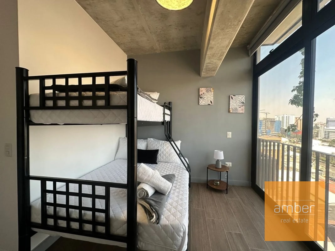 Apartamento en Edificio Granat, zona 4 - 8