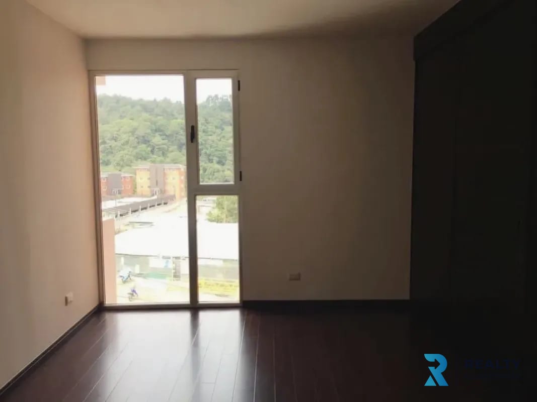 VENDO Apartamento  Zona 16, Nueva Caledonia — Apartamento en Venta en Zona 16, Guatemala, Ciudad — foto 5 de 6