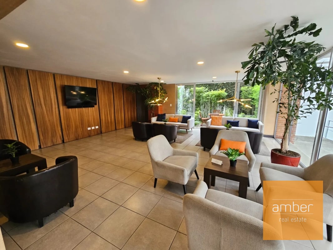 Apartamento en Edificio 3-85, zona 15 - 6