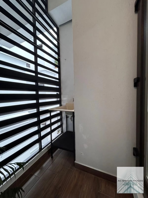 RENTA /VENTA  APARTAMENTO BALMES ZONA 11 - 11