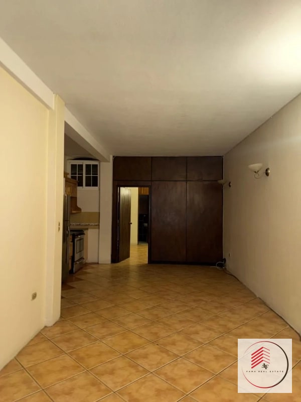 RENTA DE céntrico apartamento de una habitación en zona 10 a una cuadra de Okland Mall diagonal 6 — Apartamento en Alquiler en Zona 10, Guatemala, Ciudad — foto 6 de 15