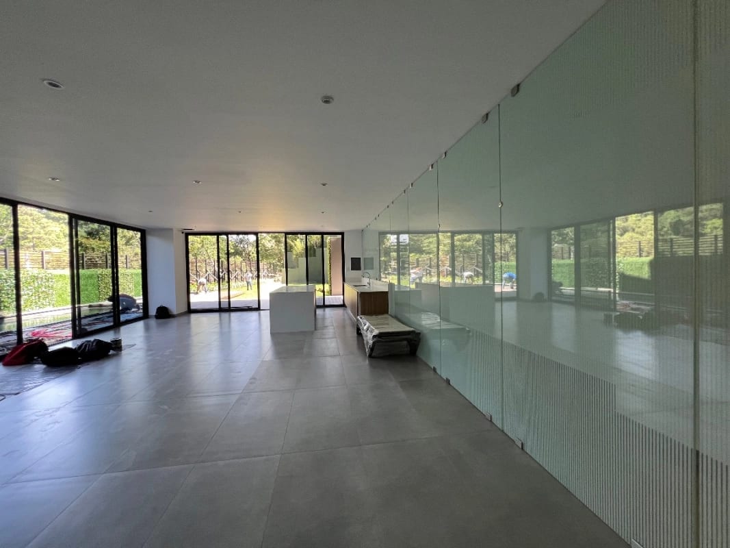 SPAZIO RESIDENCIAS Z15, 3 DORMITORIOS, 139 MTS2 DORMITORIO DE SERVICIO $2,000 INCLUYE MANTENIMIENTO E IVA — Apartamento en Alquiler en Zona 15, Guatemala, Ciudad — foto 3 de 13