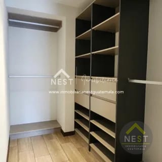 Apartamento en primer nivel con jardín en RENTA | SAN ISIDRO 2021, zona 16 — Apartamento en Alquiler en San Isidro 20/21, Zona 16, Guatemala, Ciudad — miniatura 9 de 17