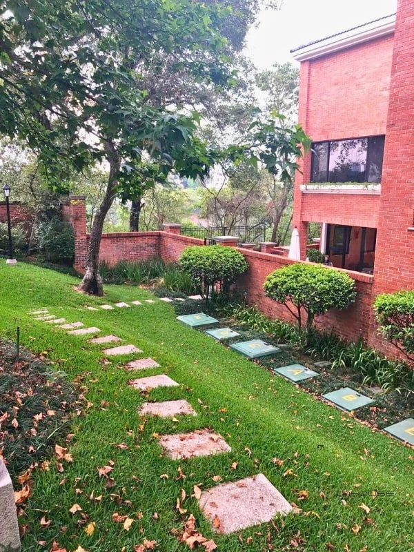 APARTAMENTO EN VENTA ZONA 16 ENCINOS DE CAYALA CON JARDIN - 9
