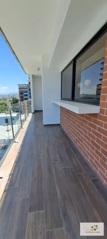 Venta de Apartamento Edificio Casa Clara z10 - 5