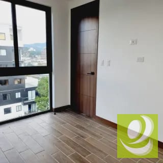 APARTAMENTO EN VENTA ZONA 14 — Apartamento en Venta en Vila Catorce, Zona 14, Guatemala, Ciudad — miniatura 4 de 9