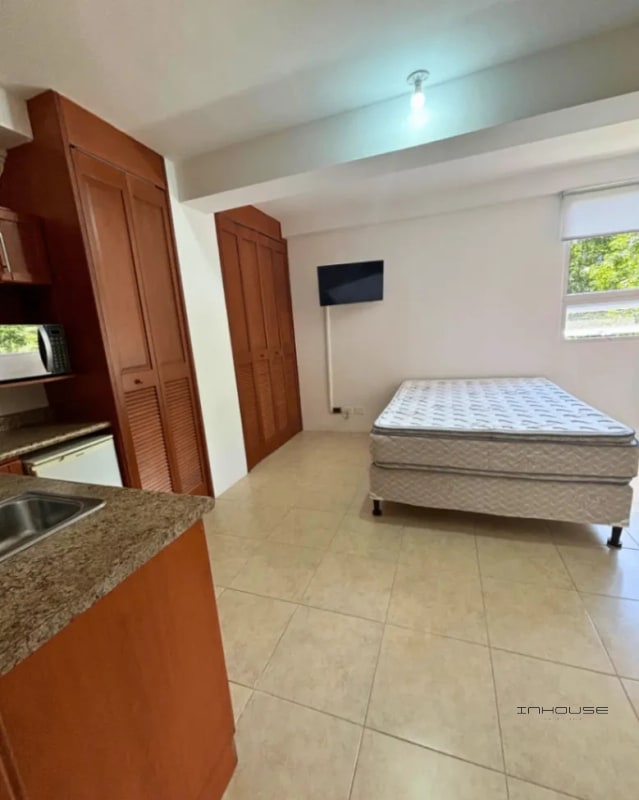 APARTAMENTO EN RENTA AMUEBLADO ZONA 16, LA MONTAÑA - TIPO ESTUDIO - 3