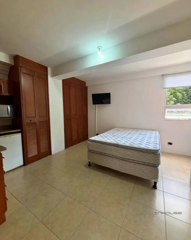 APARTAMENTO EN RENTA AMUEBLADO  ZONA 16, LA MONTAÑA - TIPO ESTUDIO - 2