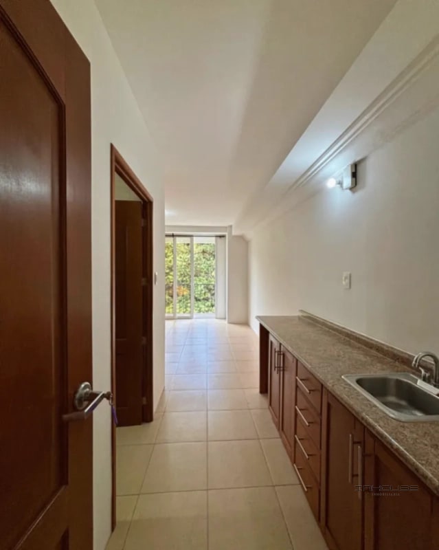 APARTAMENTO EN RENTA ZONA 16, LA MONTAÑA - 5