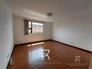 Venta Apartamento amplio zona 14 — Apartamento en Venta en Vivaldi, Zona 14, Guatemala, Ciudad — miniatura 2 de 4