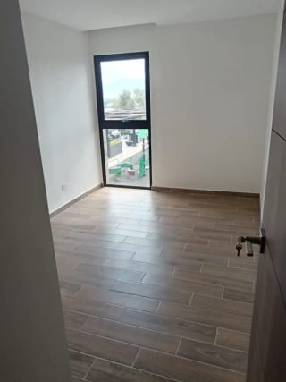 Se renta apartamento, 3 hab, Parque 14, $1200 — Apartamento en Alquiler en Parque 14, Zona 14, Guatemala, Ciudad — miniatura 7 de 10