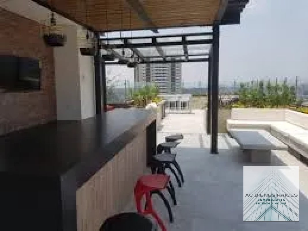INVERSIONISTAS AVENIK ZONA 15 EN VENTA - 1