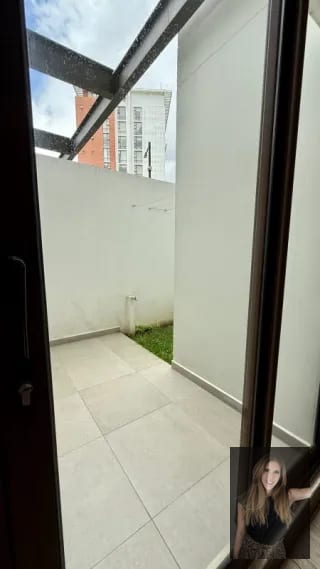 Apartamento en renta en San Isidro 2021. Con jardín propio!!! — Apartamento en Alquiler en Zona 16, Guatemala, Ciudad — miniatura 6 de 17