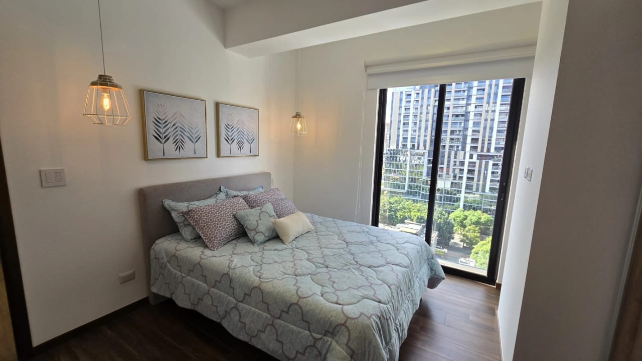 Se Vende Apto. Edificio Casa Clara, Zona 10. — Apartamento en Venta en Casa Clara, Zona 10, Guatemala, Ciudad — foto 3 de 17