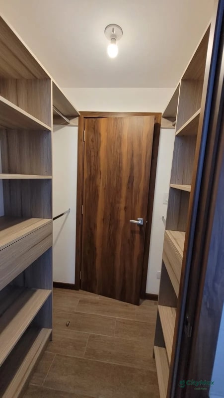 En renta apartamento en la Zona 13 Avenida las Americas — Apartamento en Venta en Zona 13, Guatemala, Ciudad — foto 7 de 8