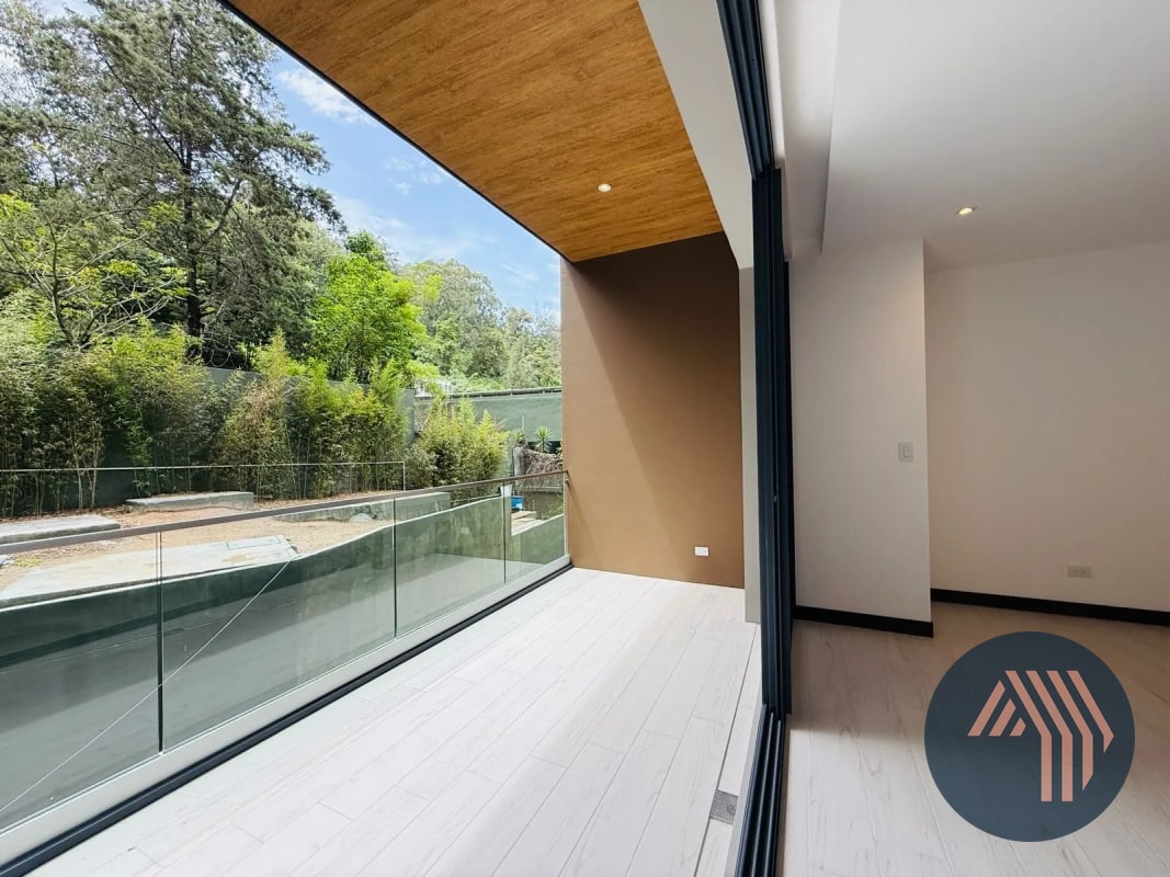 VENTA DE EXCLUSIVOS APARTAMENTOS - SPAZIO, ZONA 15 - 14