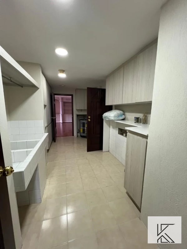 Apartamento Boutique en prestigioso edificio en zona 10 - 7