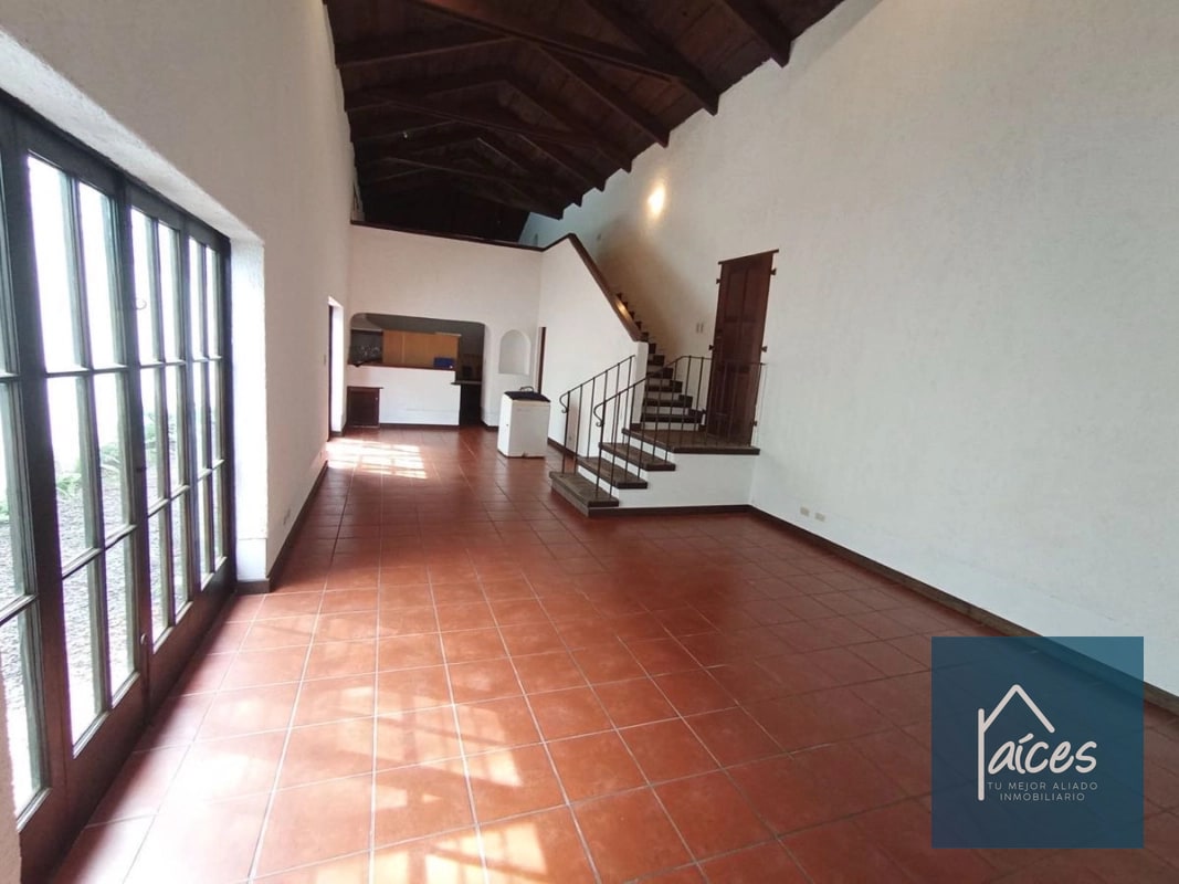 Suite (SIN muebles) en EL PENSATIVO GRAVILEAS ANTIGUA (D) - 5