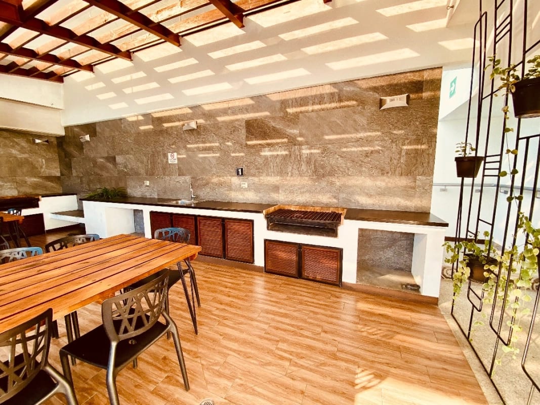 Apartamento de 3 dormitorios en venta zona 10 — Apartamento en Venta en Zona 10, Guatemala, Ciudad — foto 2 de 17