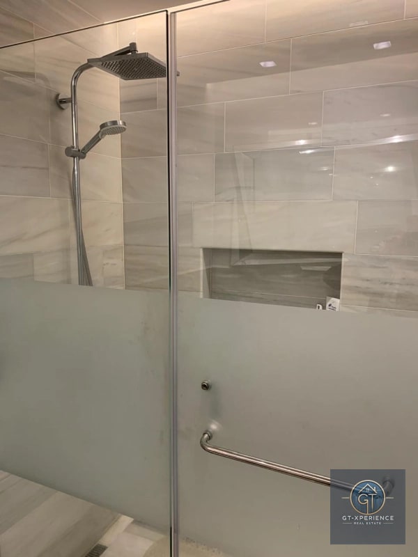 Lindo apartamento en edificio BADEN VHI nivel alto en venta - 4