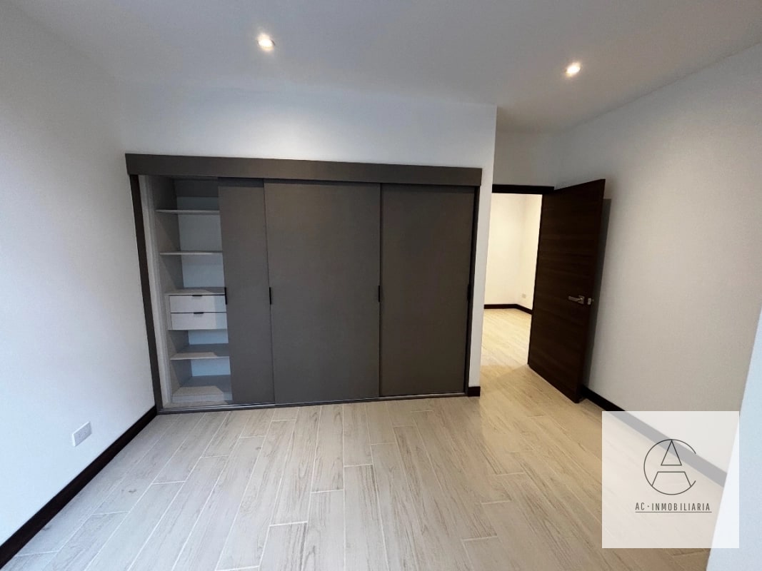 Apartamento en venta en Spazio, zona 15 - 1