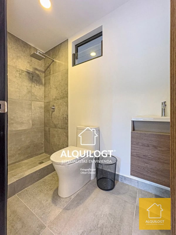APARTAMENTO CERCA DE HOSPITAL HERRERA LLERANDI ZONA 10 DE 1 HAB AGT2689 - 2