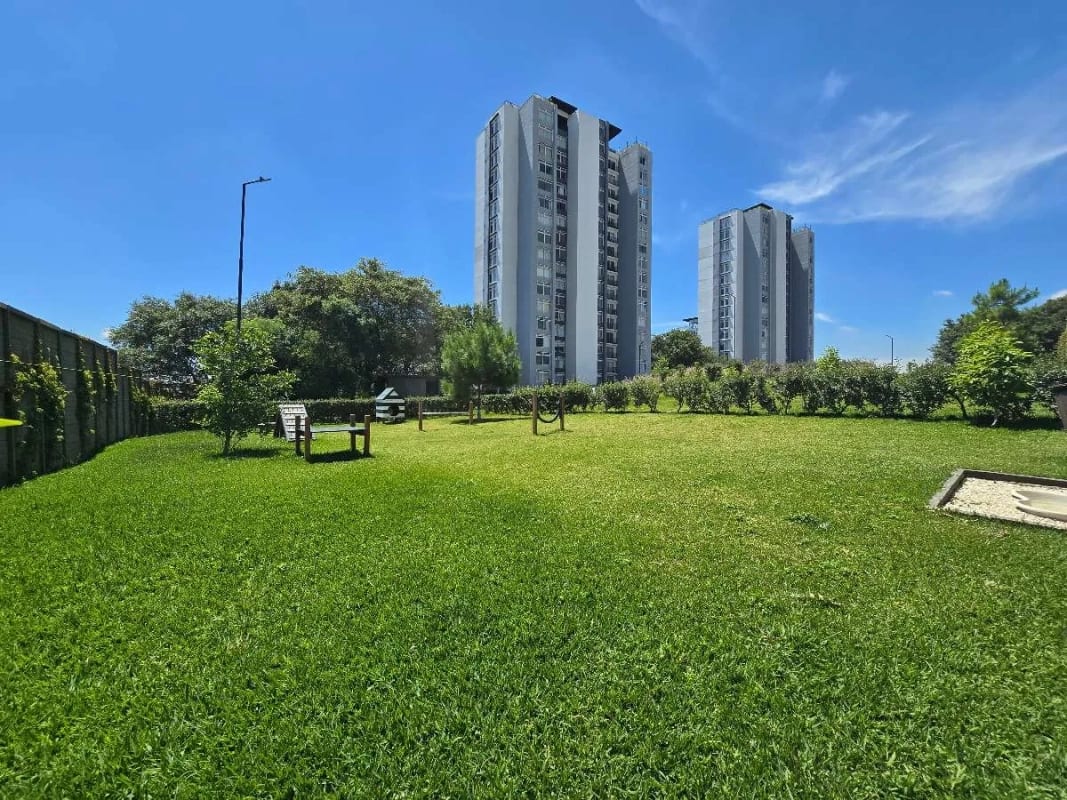 Se vende apartamento, 3 hab con jardín, Sakai San Cristóbal — Apartamento en Venta en Sakai, Zona 1 Mixco, Guatemala, Ciudad — foto 10 de 16