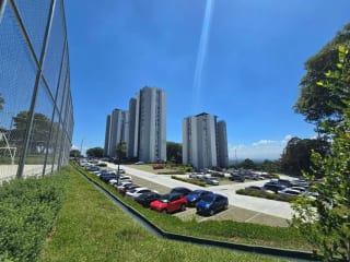 Se vende apartamento, 3 hab con jardín, Sakai San Cristóbal — Apartamento en Venta en Sakai, Zona 1 Mixco, Guatemala, Ciudad — miniatura 7 de 16