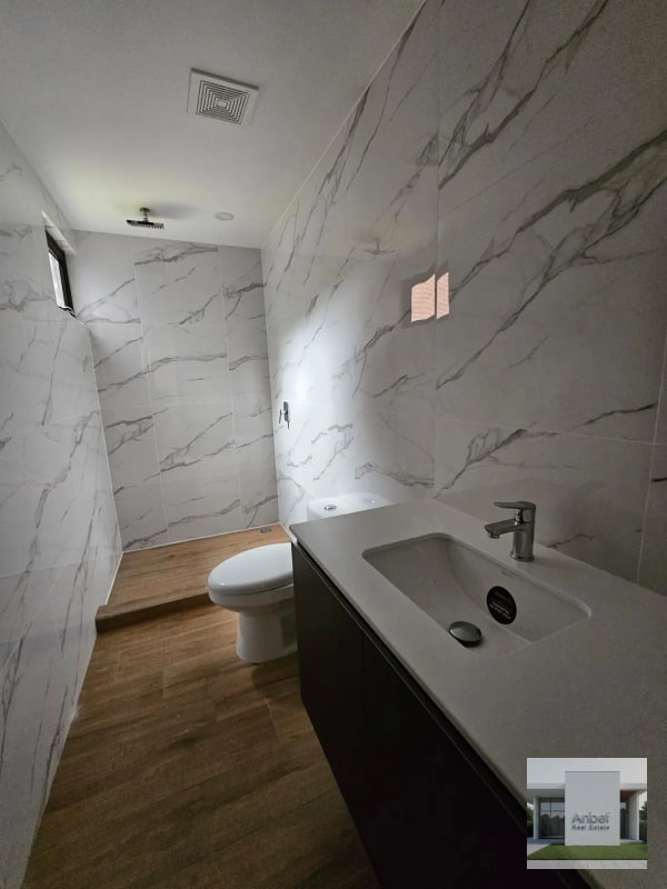 ALENA Venta Apartamento 3 Dormitorios, con Jardín en VH2 Zona 15 - 7