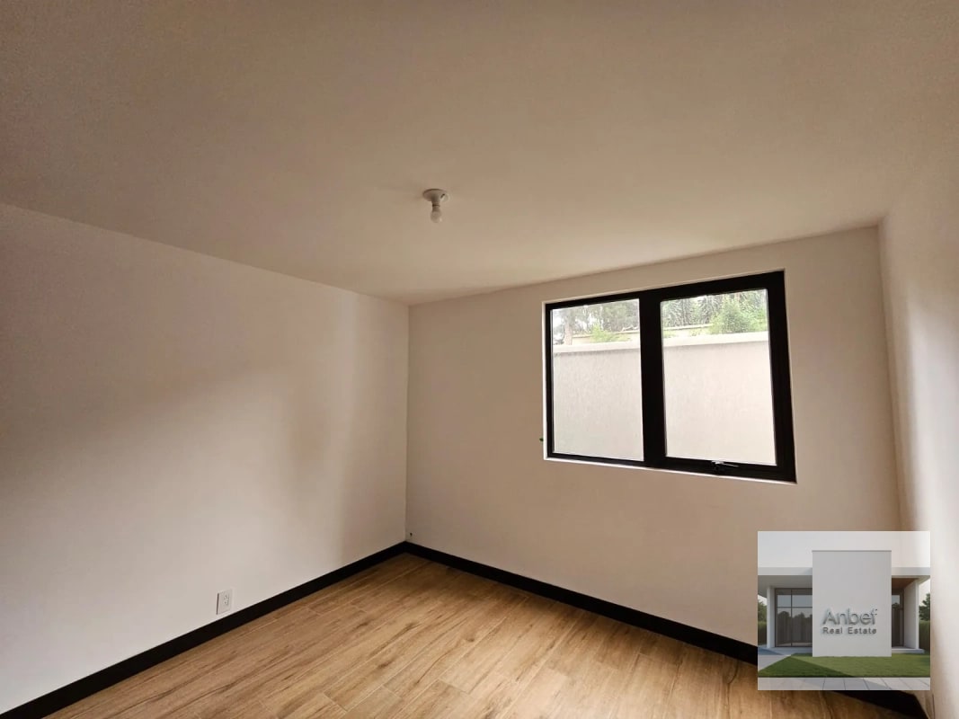 ALENA Venta Apartamento 3 Dormitorios, con Jardín en VH2 Zona 15 - 6