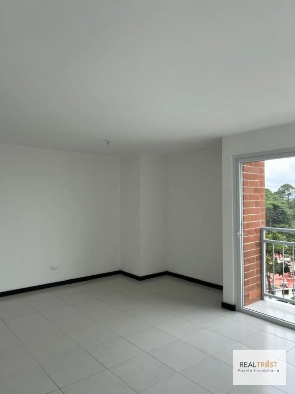 Apartamento en renta San Mateo zona 7 - 9