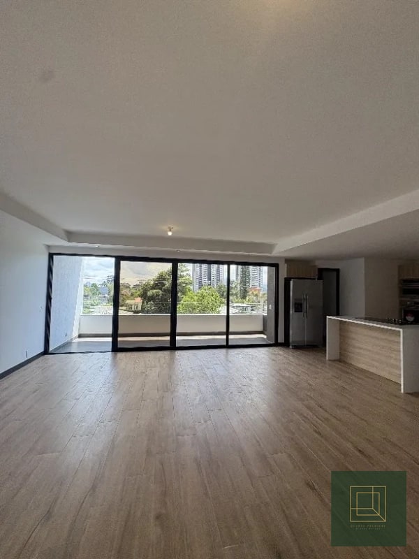 Apartamento en venta en exclusivo edificio en zona 15 - 9